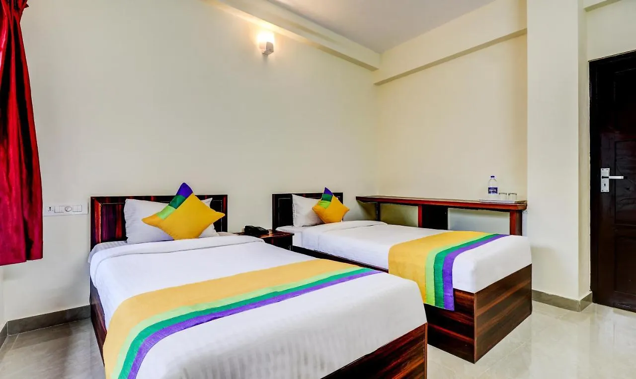 Itsy Hotels Rain Tulsi Stayz, Palarivattom Junction Kochi